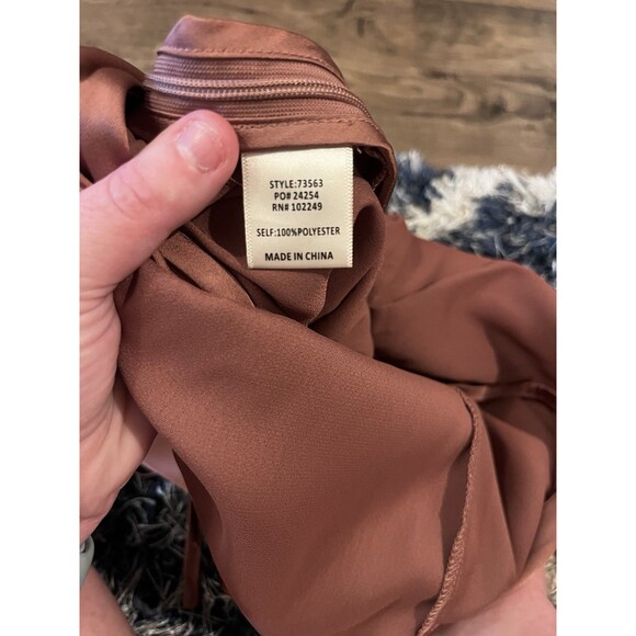 Skies Are Blue Satin Shoulder-Tie Pintuck Jumpsuit – Mauve – XS – NWT - Picture 11 of 12